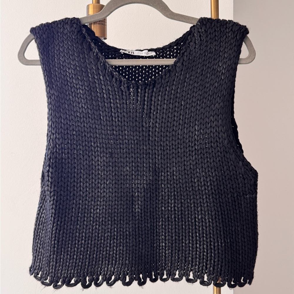 Zara Black Knit Sleeveless Sweater